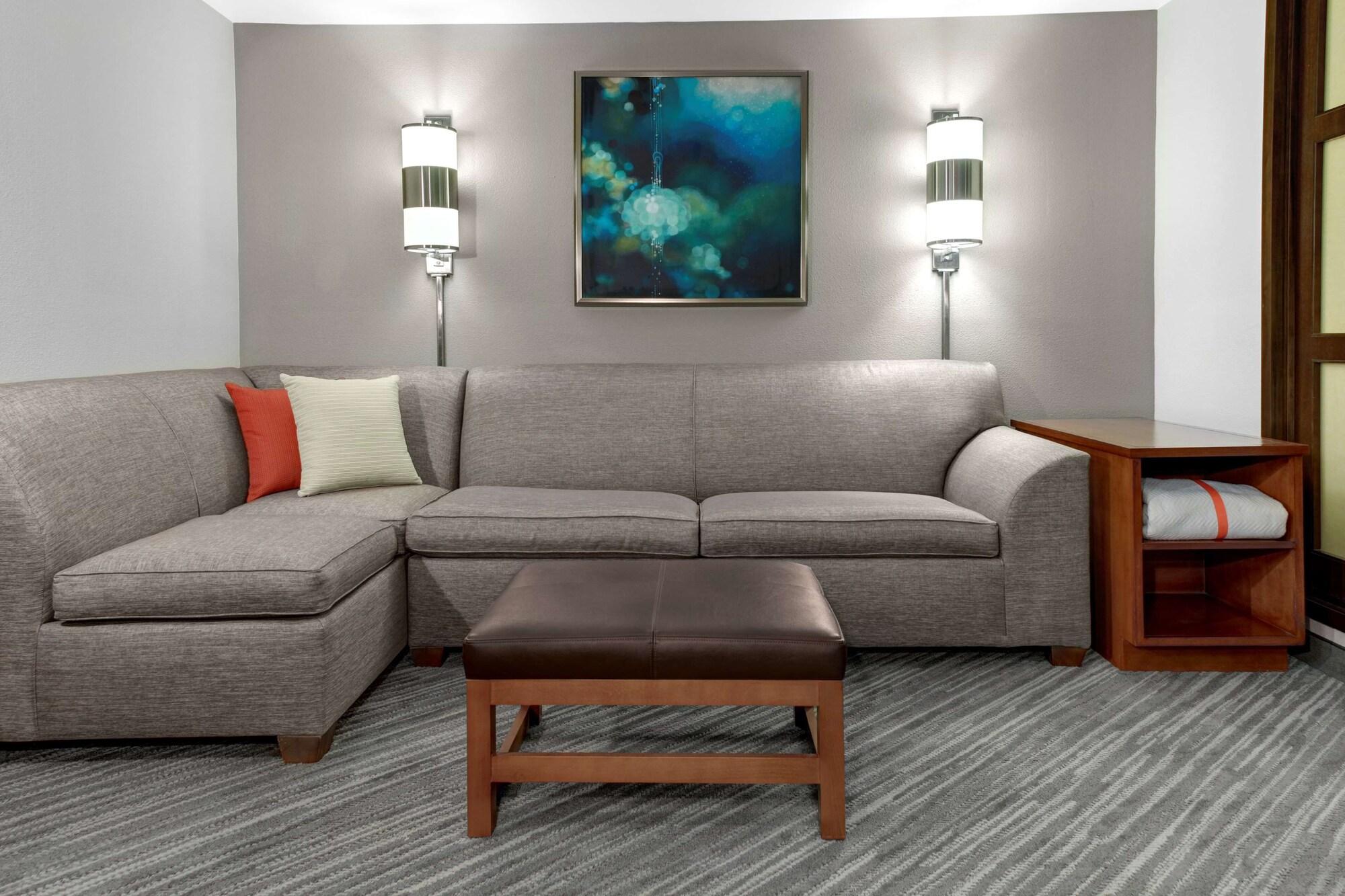 Hotel Hyatt Place Denver Airport 3*